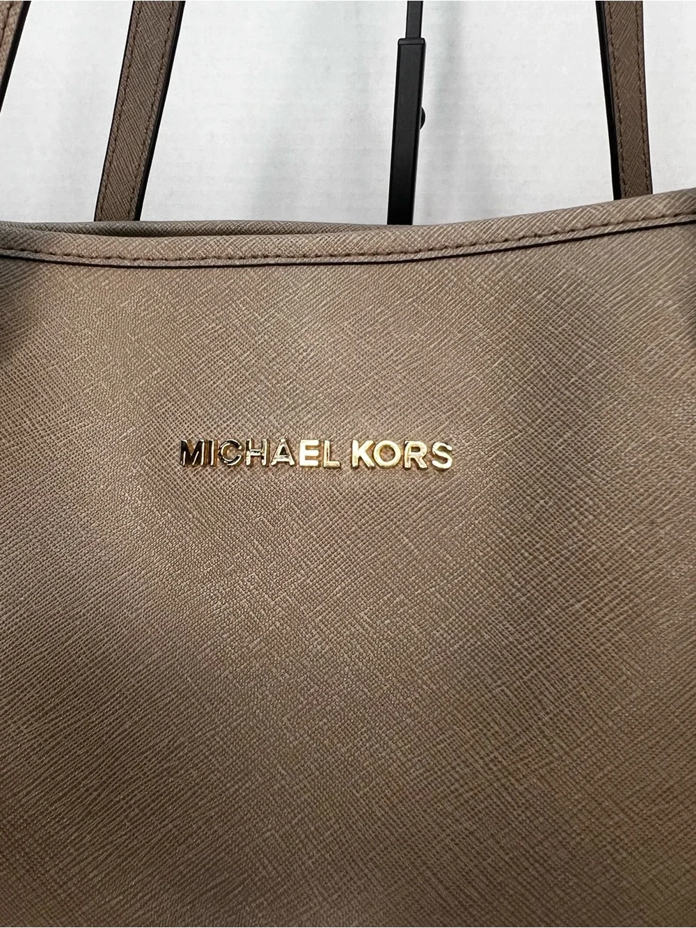 Michael Kors Leather Tote Shoulder Bag Jet Set Extra Large Travel Tan Brown